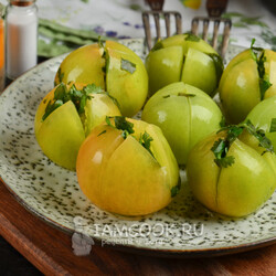 Помидоры зелёные — подборка рецептов с фото и видео