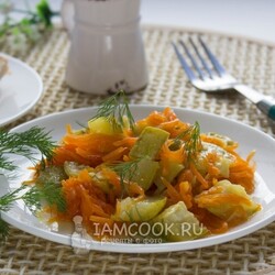 Тушеные кабачки с морковью в мультиварке — рецепт с фото