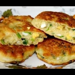 оладьи с начинкой! Вкусный завтрак за 10 минут.