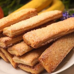 Такого печенья из творога много не бывает! Быстрое и слоистое! — Смотреть в Эфире