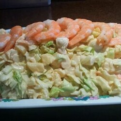 Салат с креветками и салатом "Айсберг"