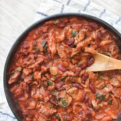 Говядина с фасолью