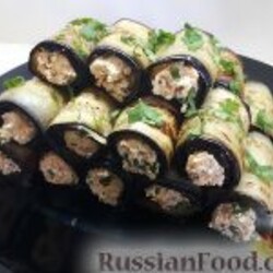 Рецепт: Рулетики из баклажанов с творогом, сыром и орехами на RussianFood.com