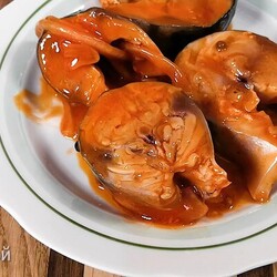 Скумбрия /селёдка в соусе