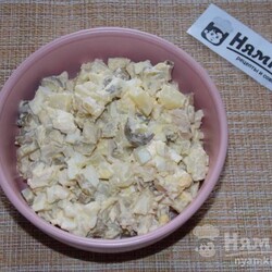 Салат с картошкой, солеными огурцами и курицей гриль рецепт пошаговый с фото - Nyamkin.RU