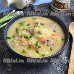 Гороховая каша с тушёнкой в мультиварке