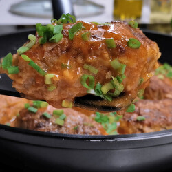 Котлеты ( фарш+ картошка) в соусе