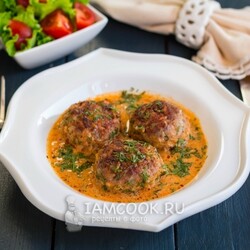 Тефтели в сметанно-томатном соусе — рецепт с фото