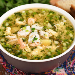 Рыбный суп с яйцом