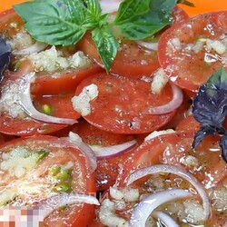 Помидоры салат