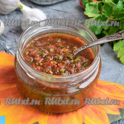 Грузинский соус "Сацебели"