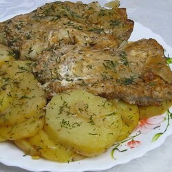 Картошка с мясом в духовке