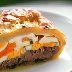 Пирог из яиц с луком и печенью трески, пошаговый рецепт с фото