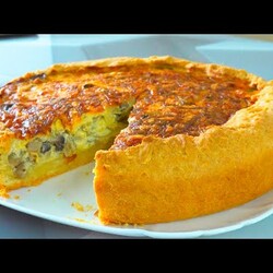 Закусочный пирог с грибами