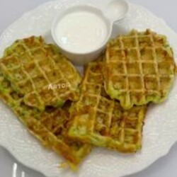 Кабачковые вафли (оладьи) с мясом и сыром_Marisha_recepti