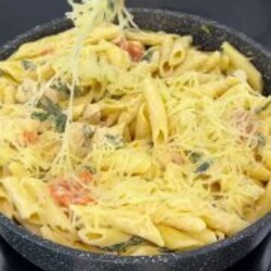 Макароны с куриной грудкой на склвороде_Marisha_recepti