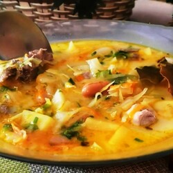 Суп с капустой и плавленным сыром