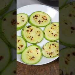 Замораживаю кабачки теперь только так, и больше никакой "каши" после разморозки