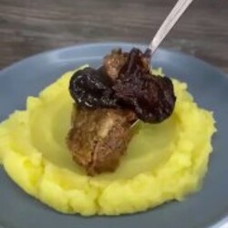 Томленное мясо в духовке