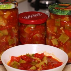 Салат из кабачков с помидорами и чесноком на зиму!