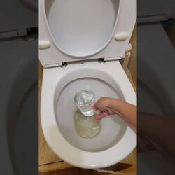 Унитаз как Алмаз! #унитаз #чисткаунитаза #какотмыть #моющиесредства #туалет #известковыйналет