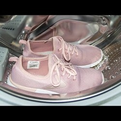 Постирать КРОССОВКИ, КЕДЫ в стиральной машине. Белая подошва, Шнурки, Стельки.