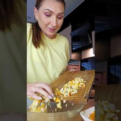 Салат ( яйца, лук и морковь, консерва и грибы)