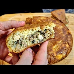 ПИРОГ НА СКОВОРОДКЕ В 100 РАЗ ВКУСНЕЕЙ ЧЕМ ПИЦЦА