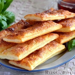 Рецепт: Слоёные язычки с сахаром на RussianFood.com