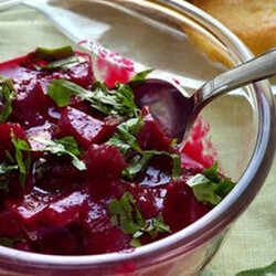 ჭარხალი ტყემლით და... საიდუმლო ინგრედიენტით - ორიგინალური რეცეპტი!