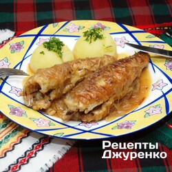 Тушеный хек с луком — вкусное домашнее блюдо - Рецепты Джуренко
