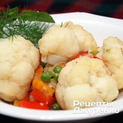 Тушеная цветная капуста с овощами и зеленью - Рецепты Джуренко
