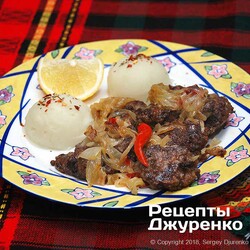 Куриная печень с луком djurenko