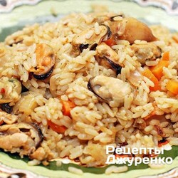 Плов с мидиями — рассыпчатый рис с мидиями и специями