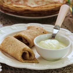 Блины "Вологодское кружево" с соусом