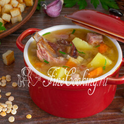 Гороховый суп с копченостями