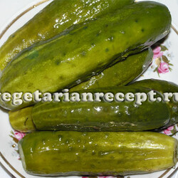 Хрустящие малосольные огурчики!