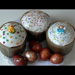 Пасхальные куличи на сливках.