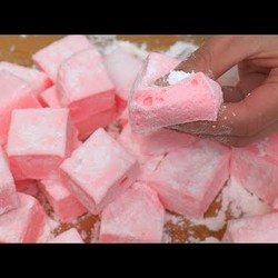 Всего ТРИ ингредиента! Все будут в восторге от этих пружинистых зефирок | Кулинарим с Таней