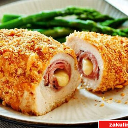 Куриный шницель «Кордон блю»