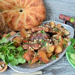 Свинина по грузинским мотивам