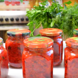 Не хлопотный и ароматный борщ на зиму - Лучшие рецепты