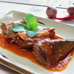 Божественная скумбрия в томатном соусе