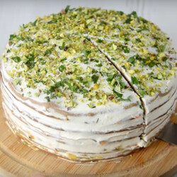 Печеночный торт: закуска, проверенная временем