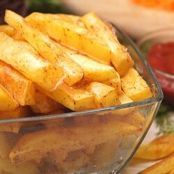 Готовлю картофель фри с хрустящей корочкой без грамма масла: очень просто и вкусно