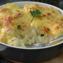 Цветная капуста под соусом «Бешамель» - Вкусные рецепты - медиаплатформа МирТесен