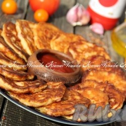 Оладьи "Мини-пицца" на кефире на сковороде - 11 пошаговых фото в рецепте