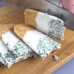 Закуска из сала с чесноком и зеленью - БУДЕТ ВКУСНО! - медиаплатформа МирТесен