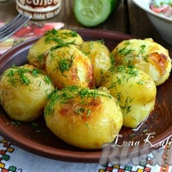 Молодой картофель в мультиварке