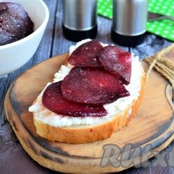 Свекла, запечённая с чесноком в духовке - 8 пошаговых фото в рецепте